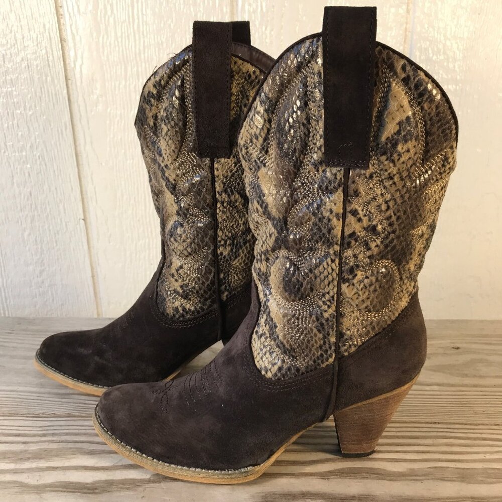 Very Volatile Womens Brown Suede and Snake Print Stacked Heel Western Boots 10